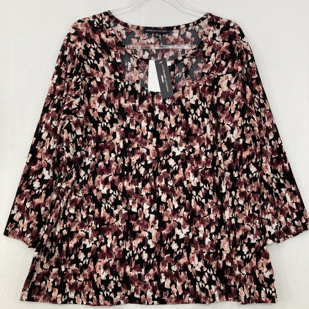 New Adrienne Vittadini size 2X Abstract Print Cut Out Detail Stretch Knit Blouse